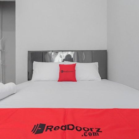 Reddoorz Syariah Near Wisata Situ Gunung Sukabumi Hotel Kadudampit ภายนอก รูปภาพ