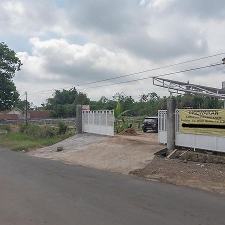 Reddoorz Syariah Near Wisata Situ Gunung Sukabumi Hotel Kadudampit ภายนอก รูปภาพ